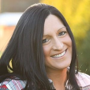 Meet your Posher, Deneen